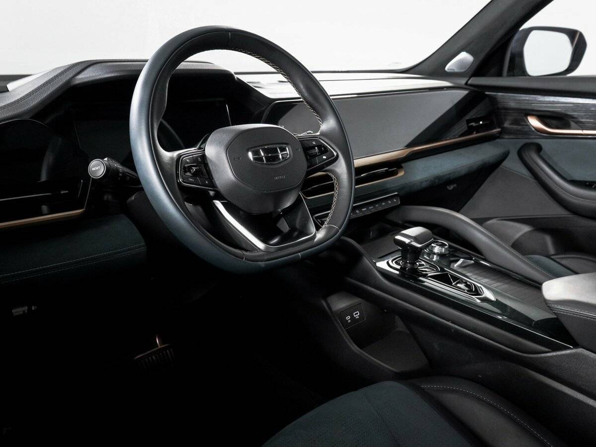 Geely Monjaro, 2023 Фото №14