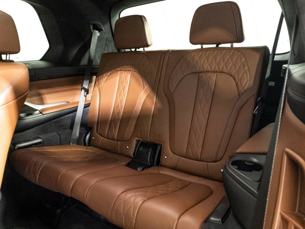 BMW X7 M50d, 2019 Фото №23