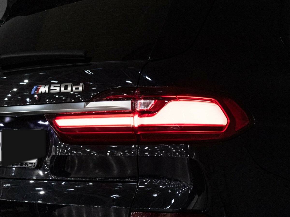 BMW X7 M50d, 2019 Фото №32