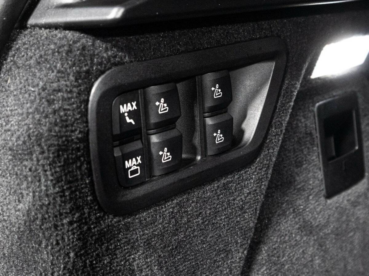 BMW X7 M50d, 2019 Фото №39