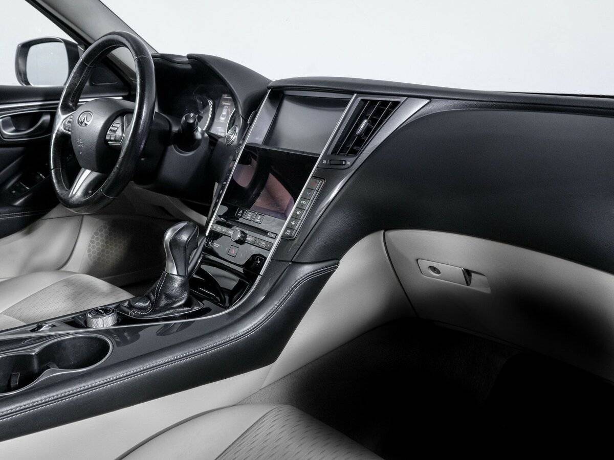 Infiniti Q50, 2015 Фото №9