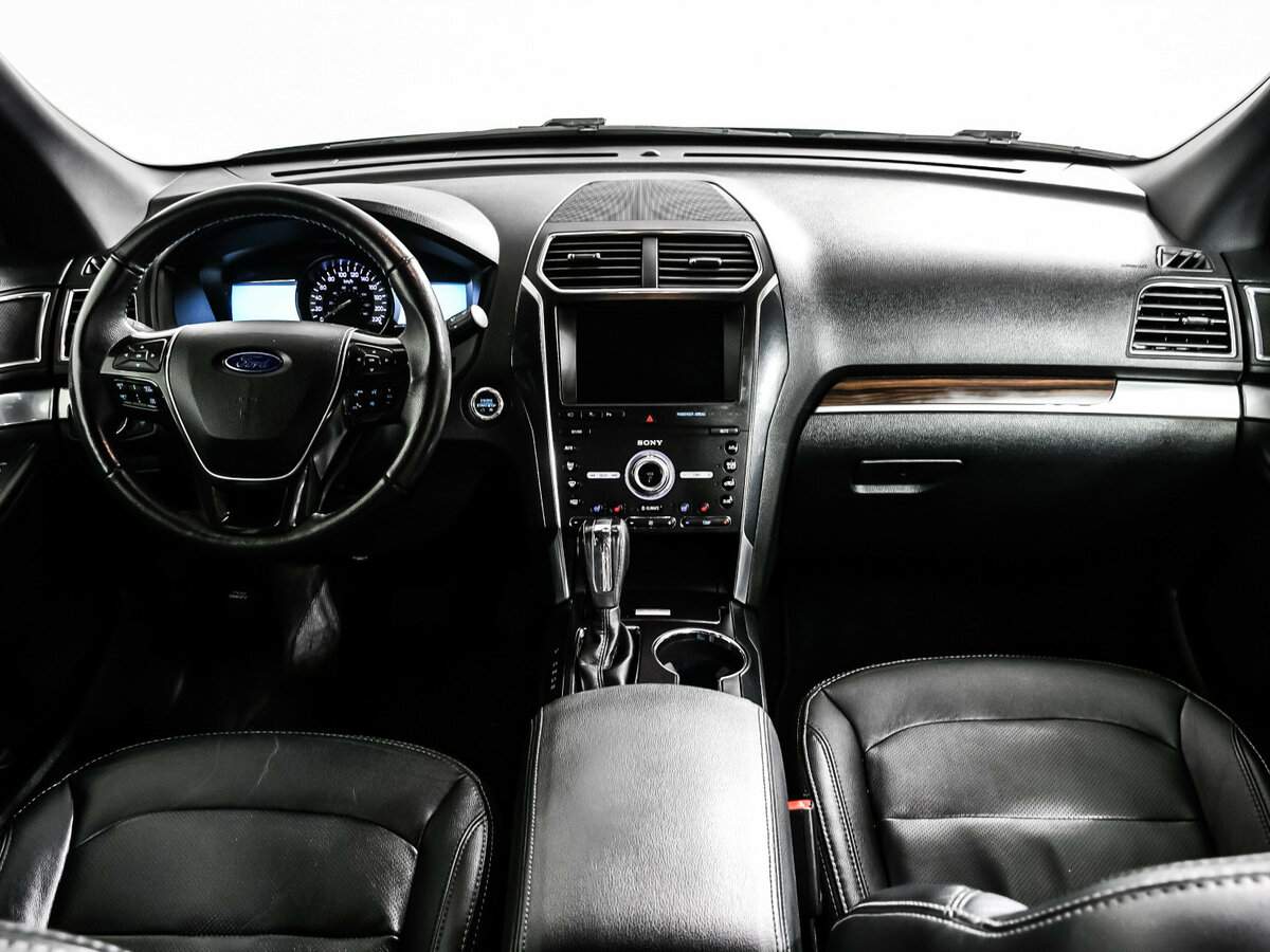 Ford Explorer, 2019 Фото №11