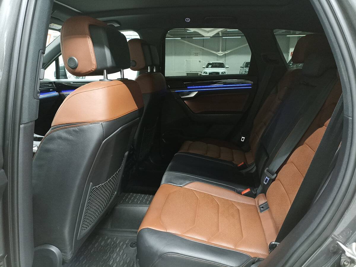 Volkswagen Touareg, 2022 Фото №12
