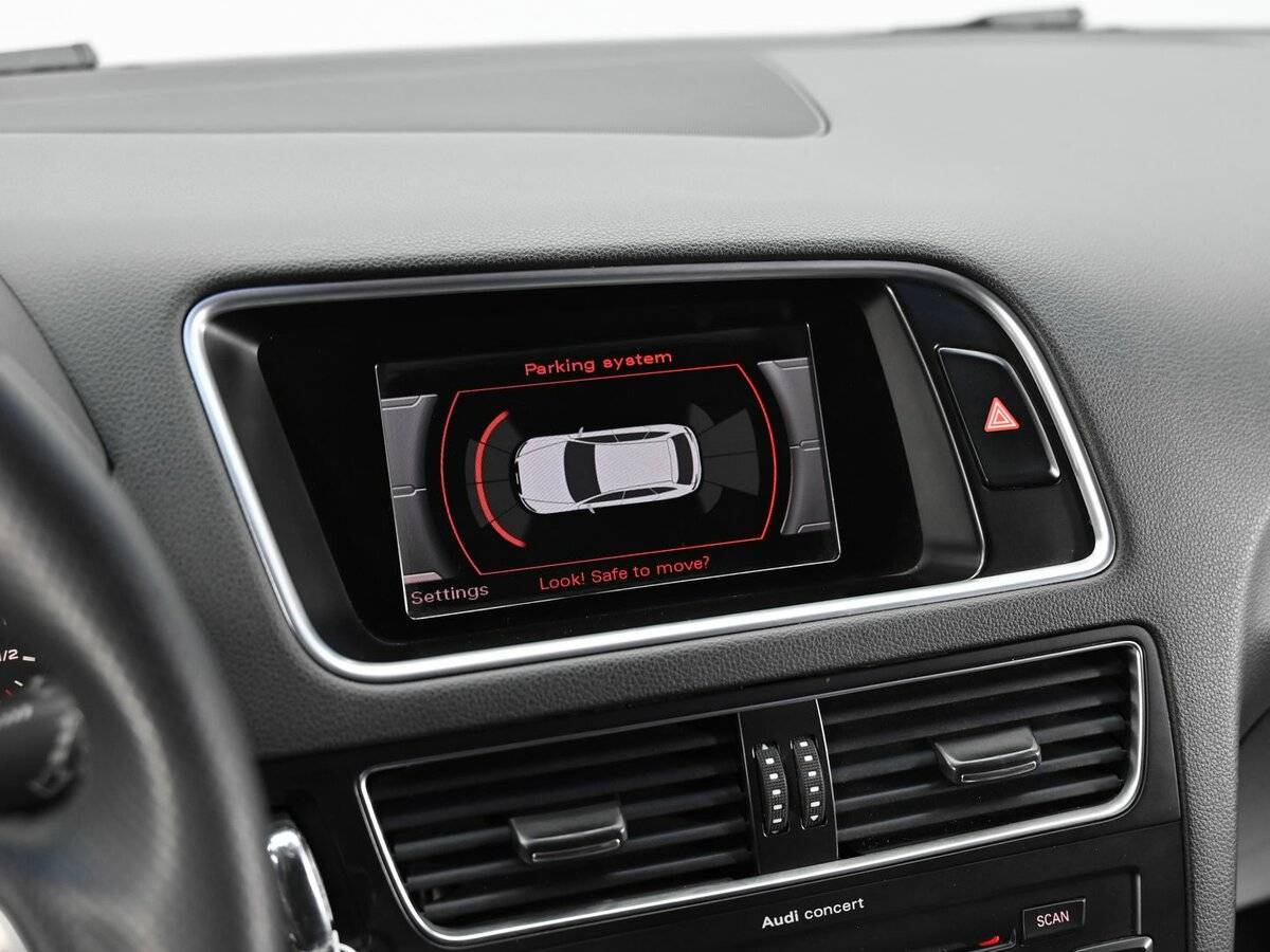 Audi Q5, 2010 Фото №10