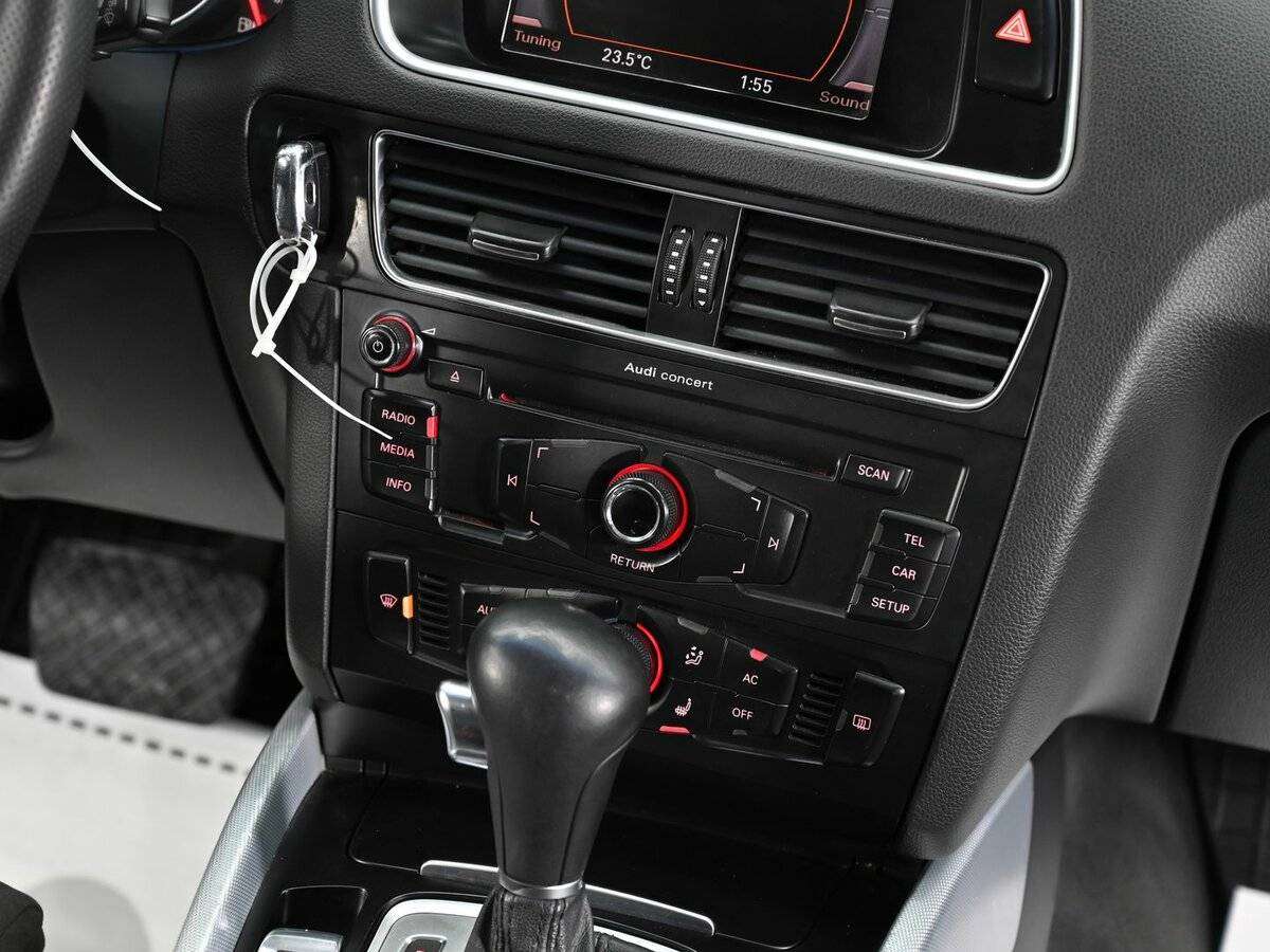 Audi Q5, 2010 Фото №11