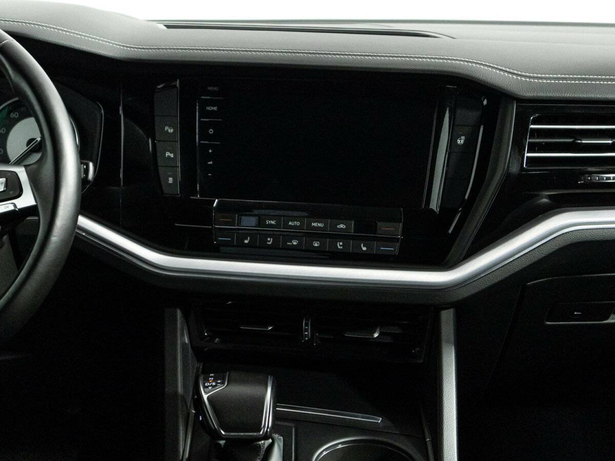 Volkswagen Touareg, 2018 Фото №14