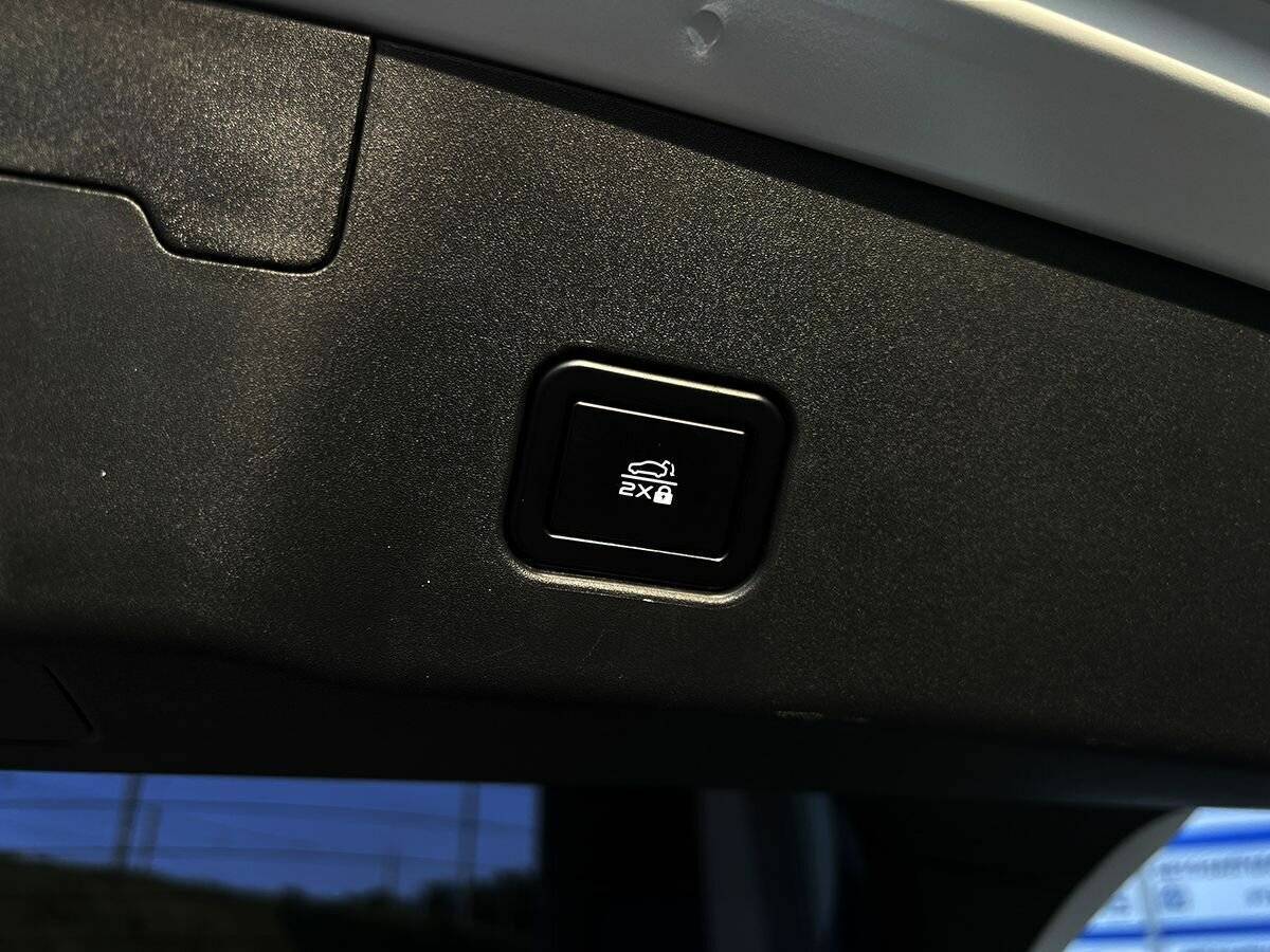 Changan UNI-V, 2023 Фото №23