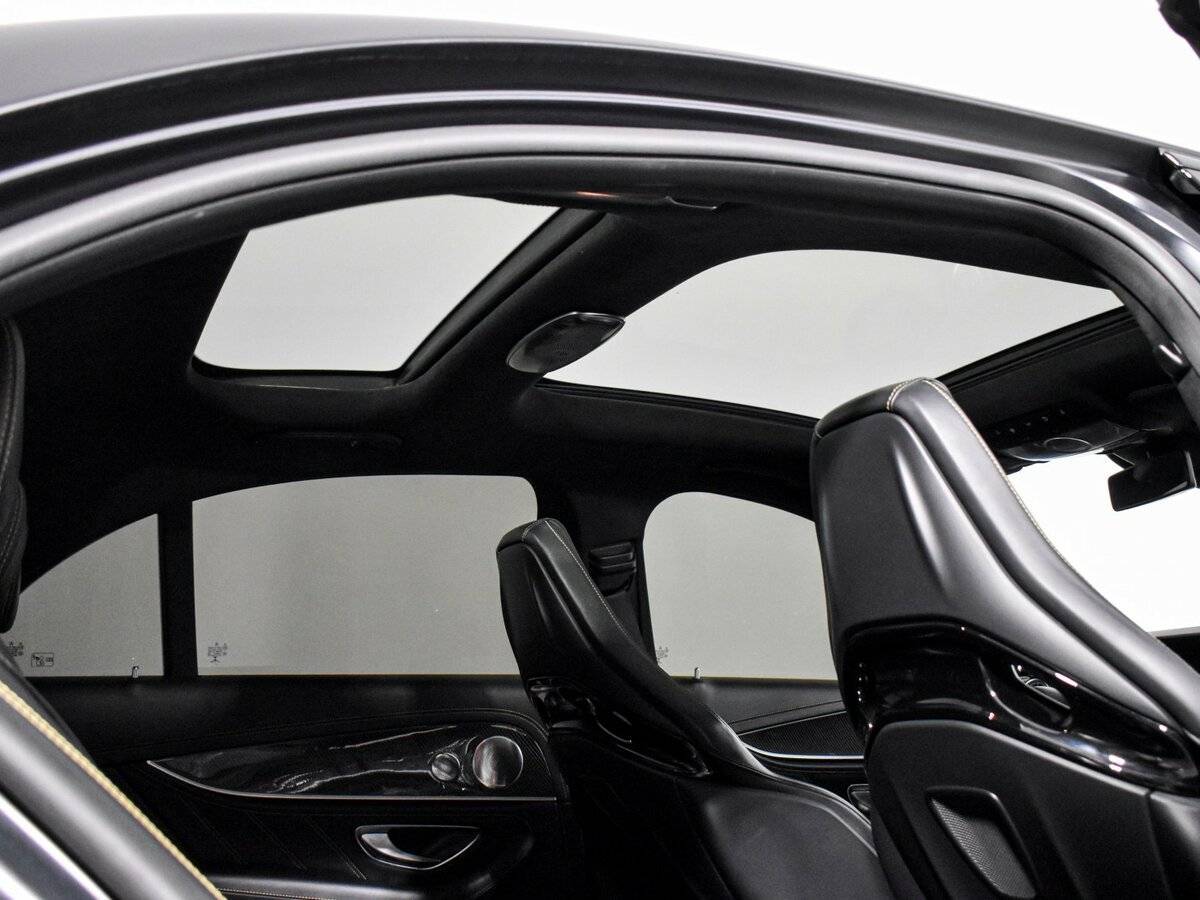 Mercedes-Benz E-Класс AMG 63 AMG S, 2017 Фото №23