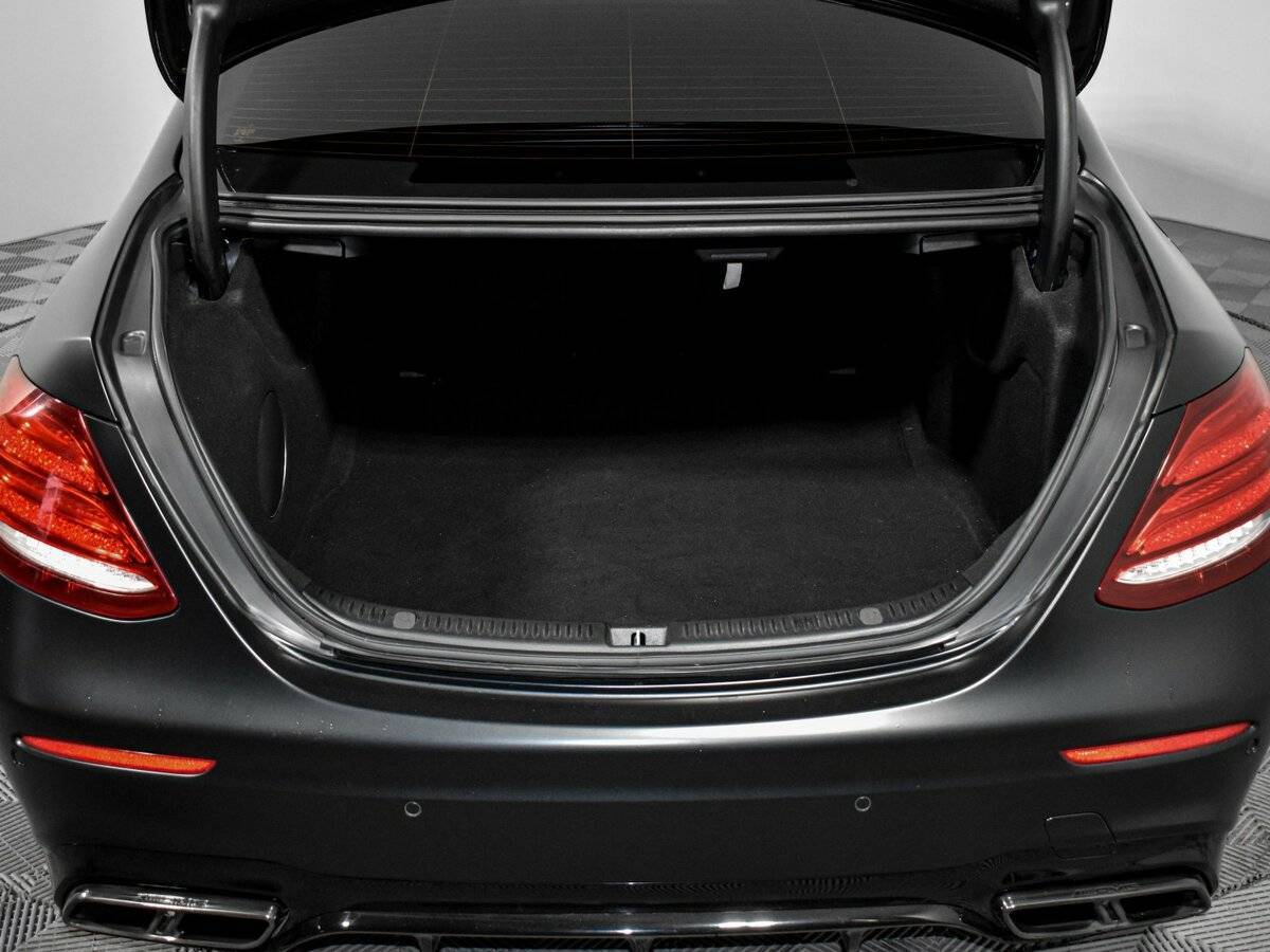 Mercedes-Benz E-Класс AMG 63 AMG S, 2017 Фото №24