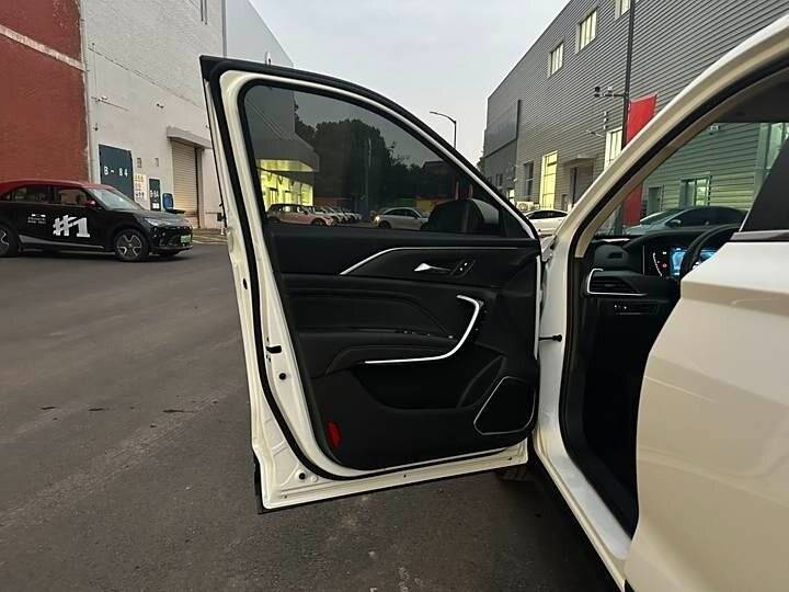 FAW Bestune T77, 2021 - 14 000 км. | Фото №4