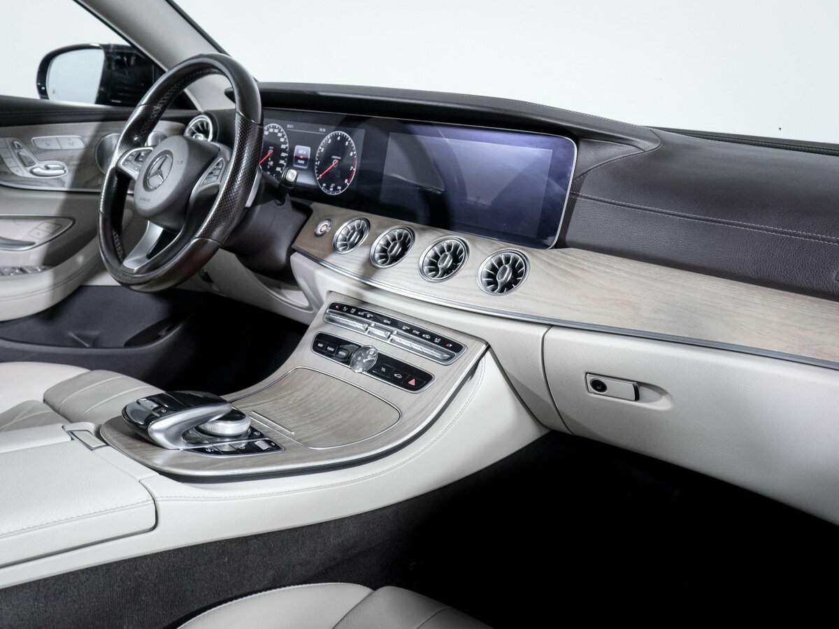 Mercedes-Benz E-Класс 200, 2018 Фото №9