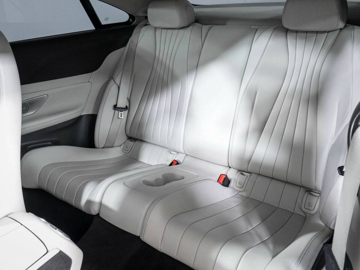 Mercedes-Benz E-Класс 200, 2018 Фото №10