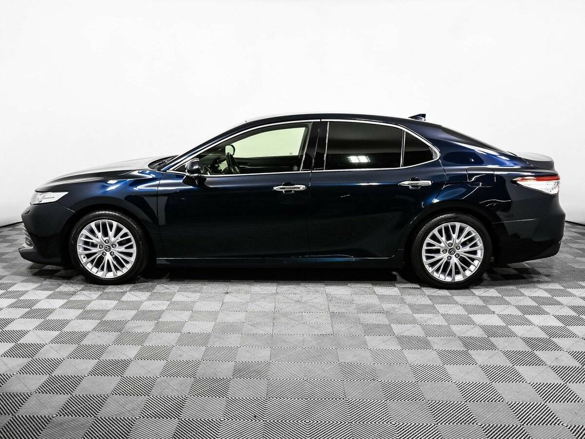 Toyota Camry, 2018 Фото №8