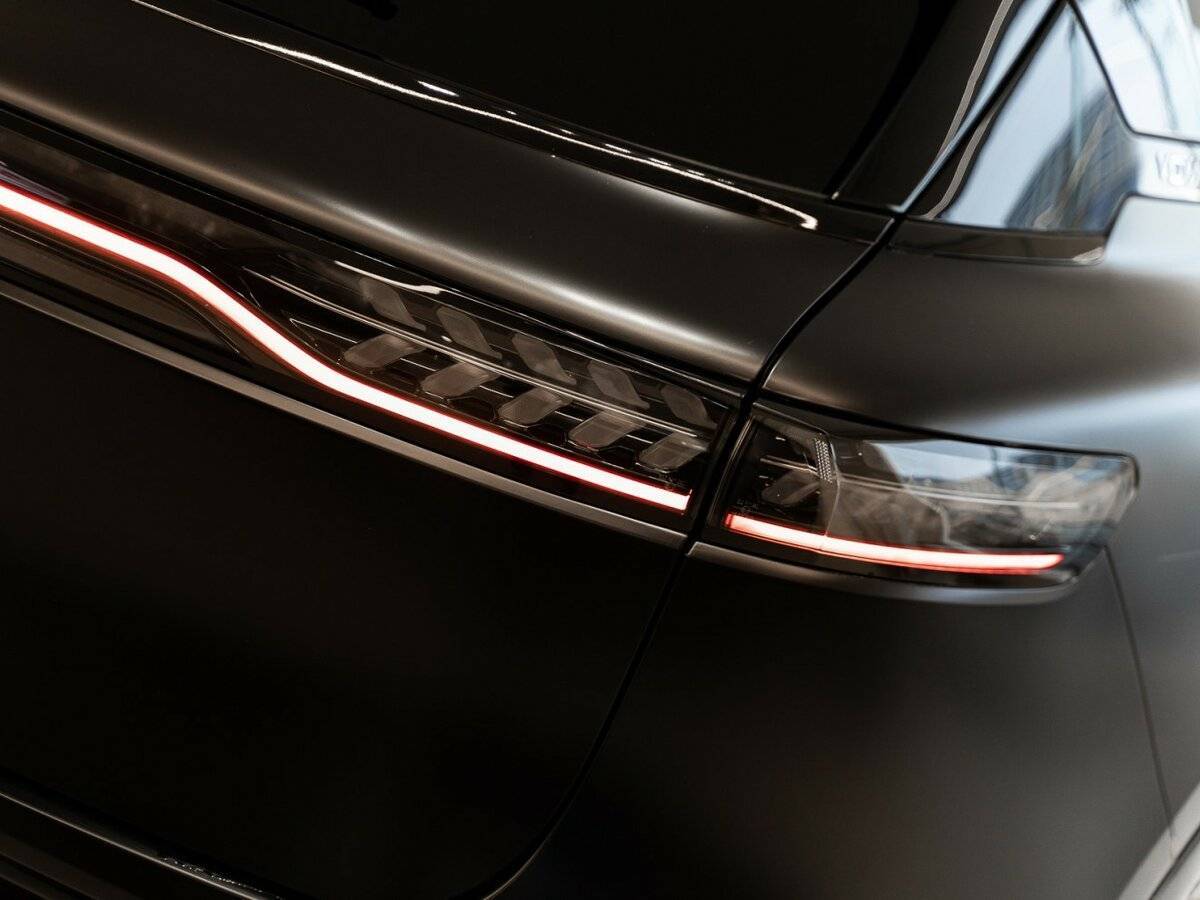 Voyah Free EVR, 2023 Фото №11