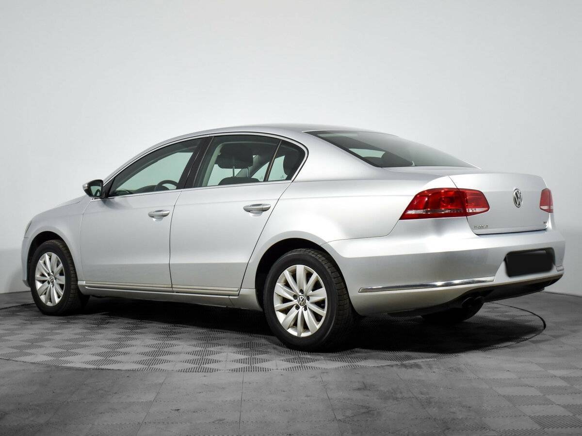 Volkswagen Passat, 2012 - 118 702 км. | Фото №7