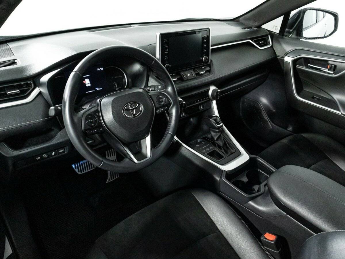 Toyota RAV4, 2020 Фото №11