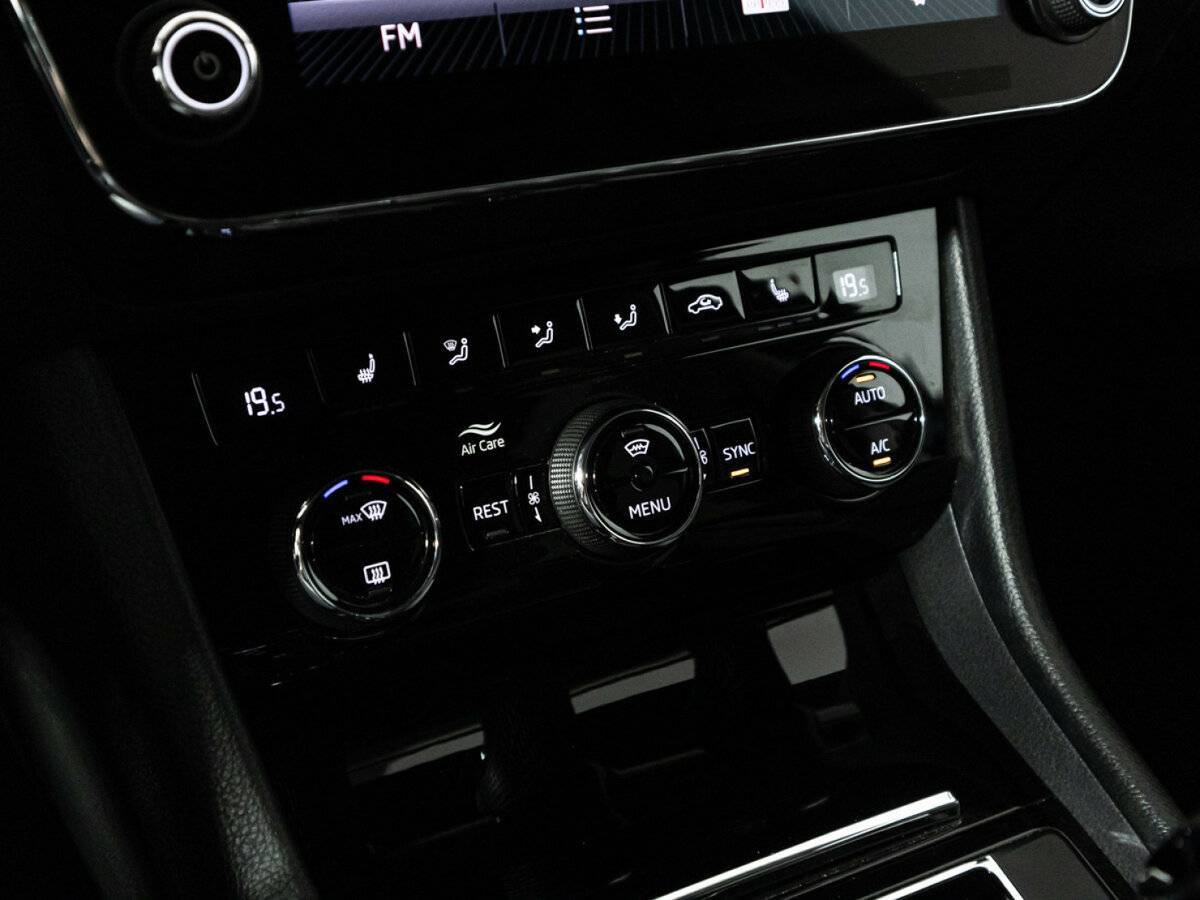 Skoda Superb, 2018 Фото №17