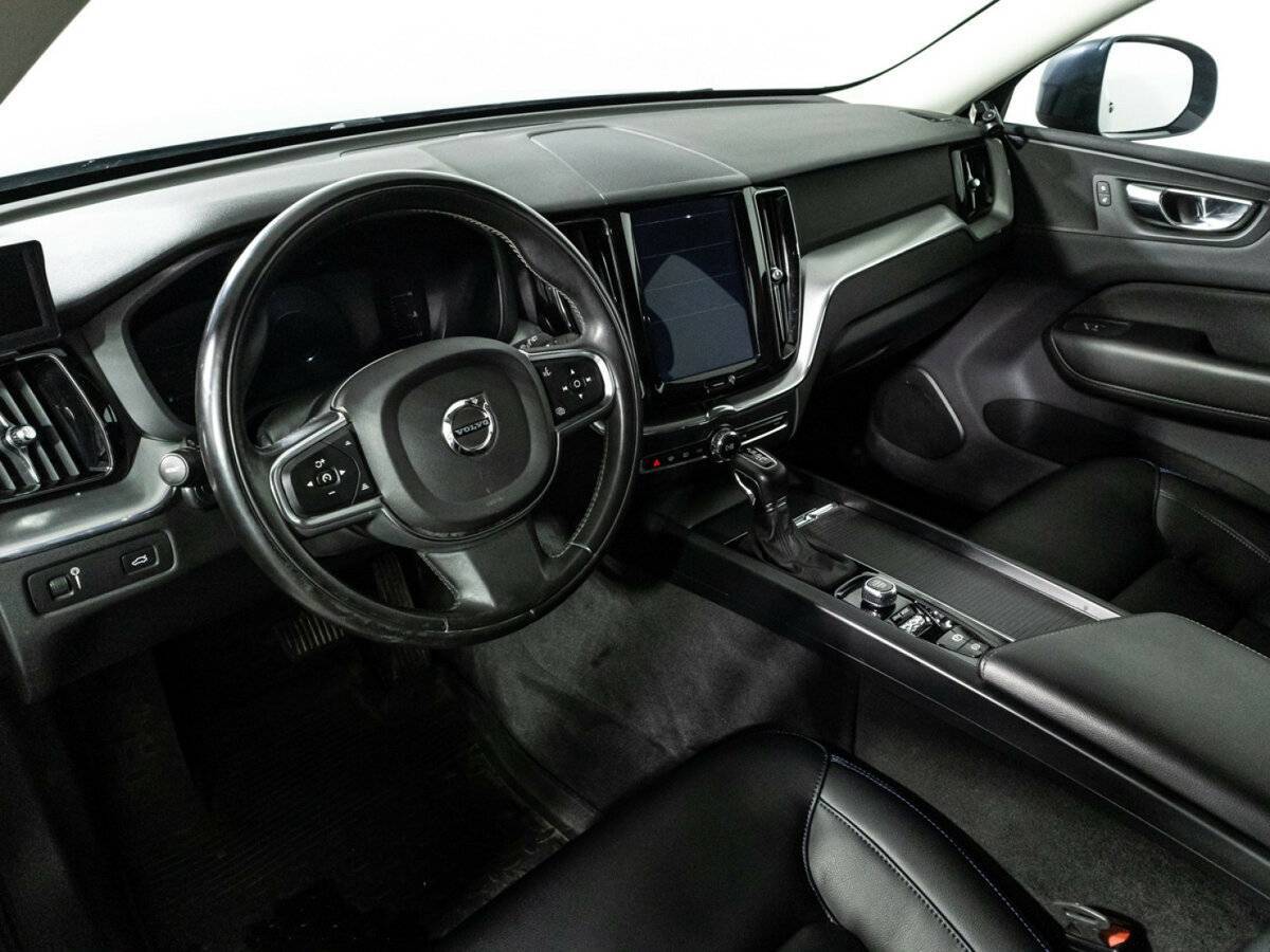 Volvo XC60, 2019 Фото №11