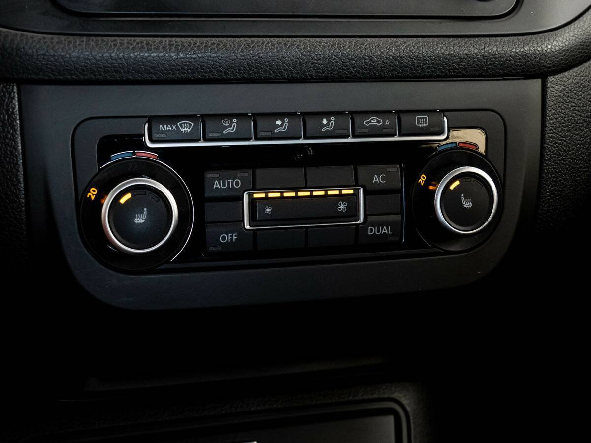 Volkswagen Golf Plus, 2010 Фото №12