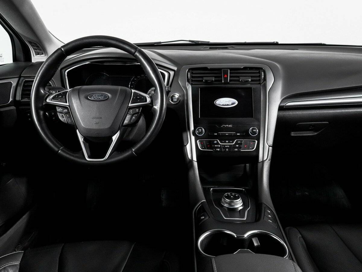 Ford Mondeo, 2019 Фото №12