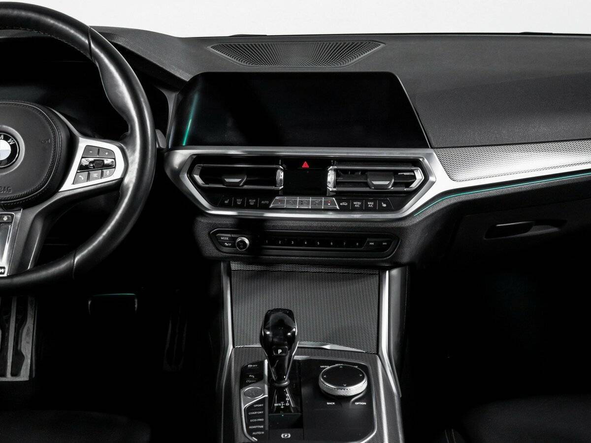 BMW 3 серии 320d xDrive, 2020 Фото №13