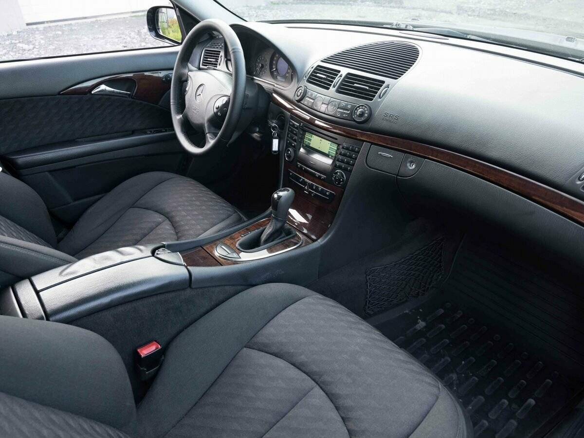 Mercedes-Benz E-Класс 220, 2004 Фото №11