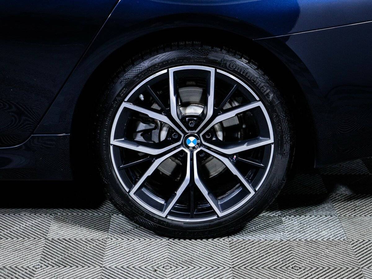 BMW 5 серии 520d xDrive, 2020 Фото №15