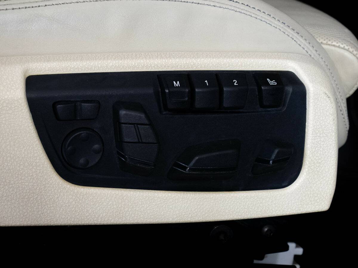 Jeep Wrangler, 2011 Фото №24