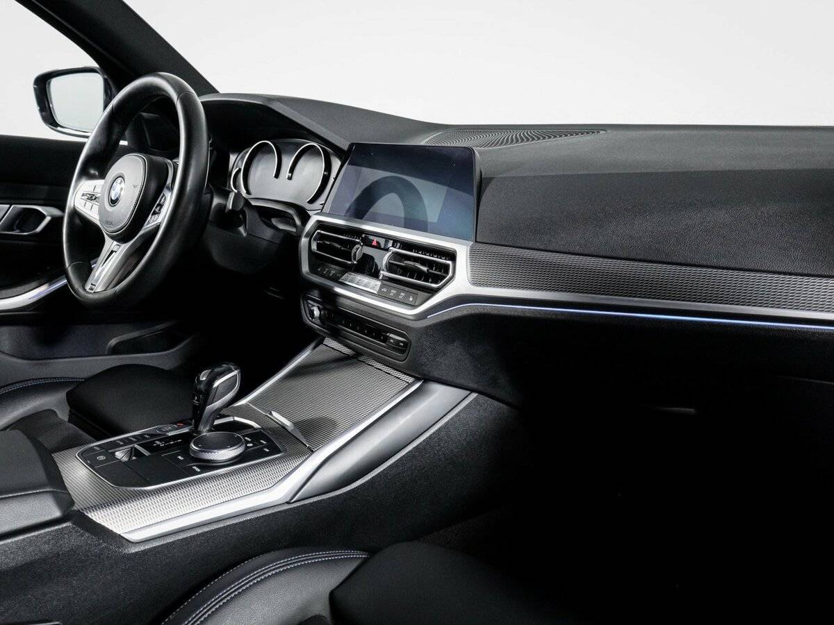 BMW 3 серии 320i xDrive, 2019 Фото №9