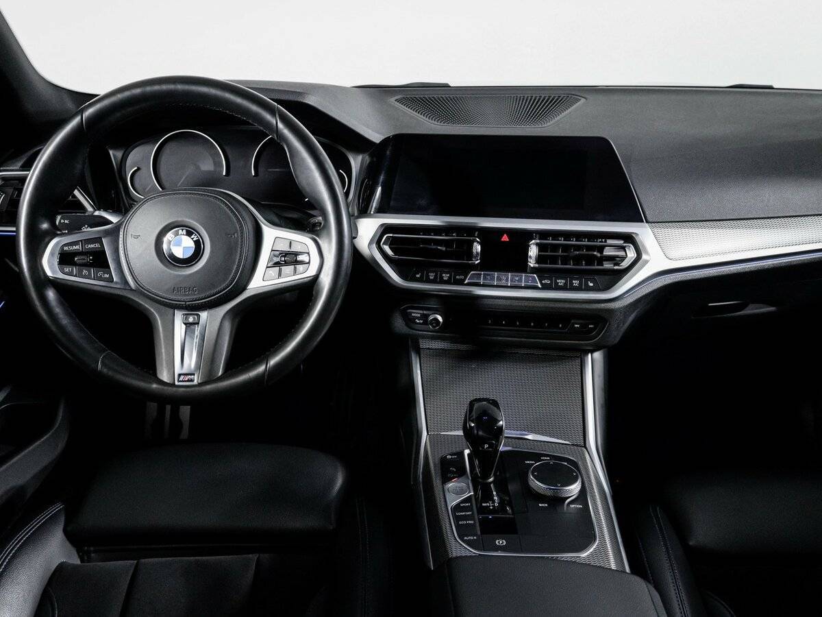 BMW 3 серии 320i xDrive, 2019 Фото №13
