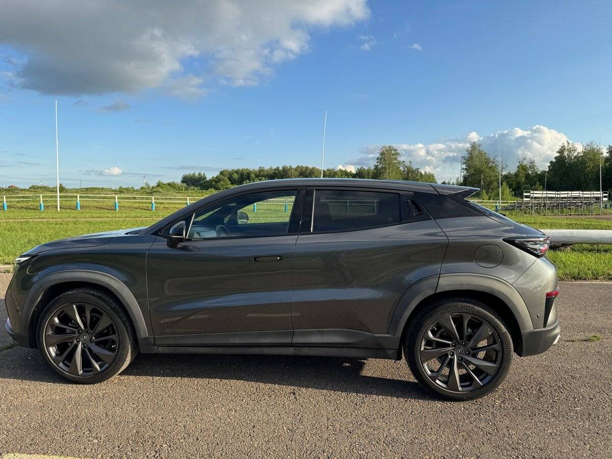 Changan UNI-T, 2020 Фото №8