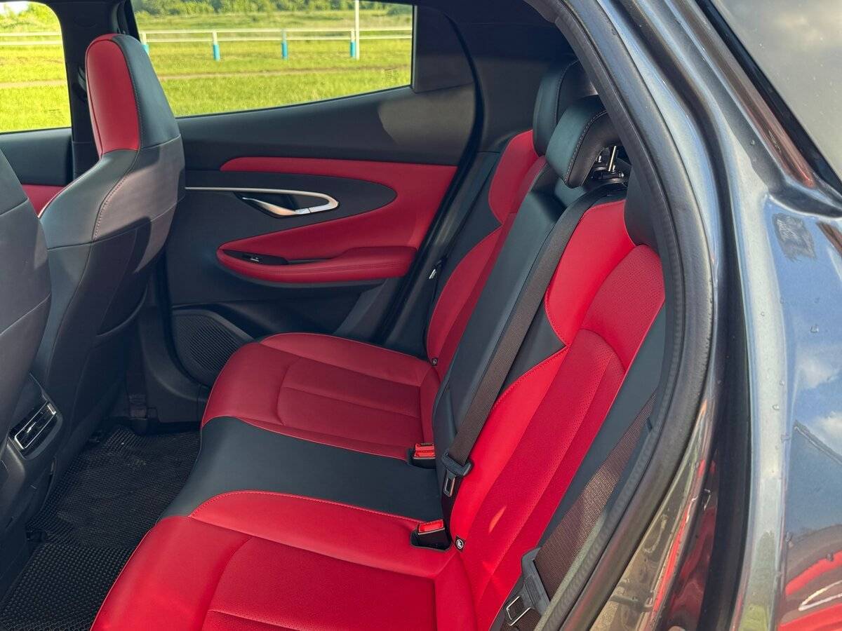 Changan UNI-T, 2020 Фото №16