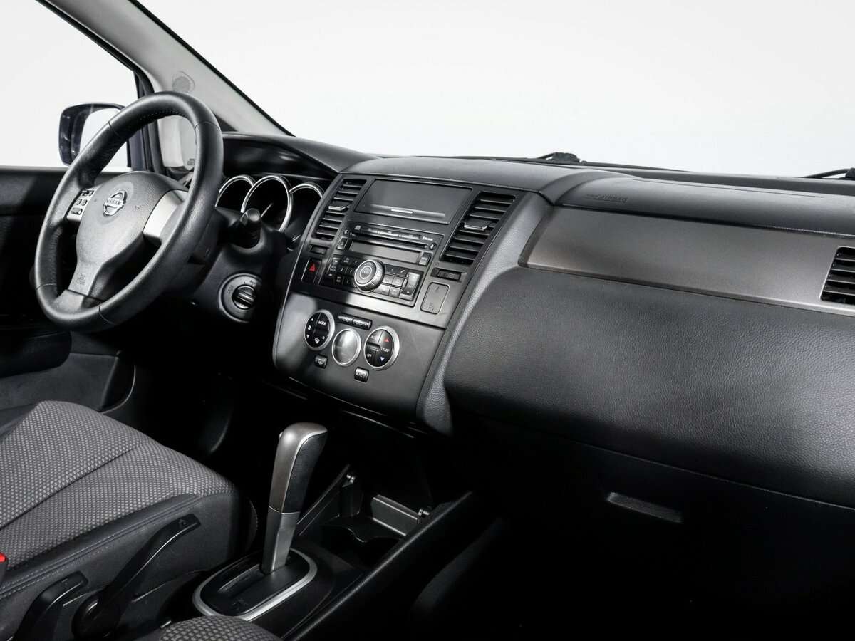 Nissan Tiida, 2008 Фото №9