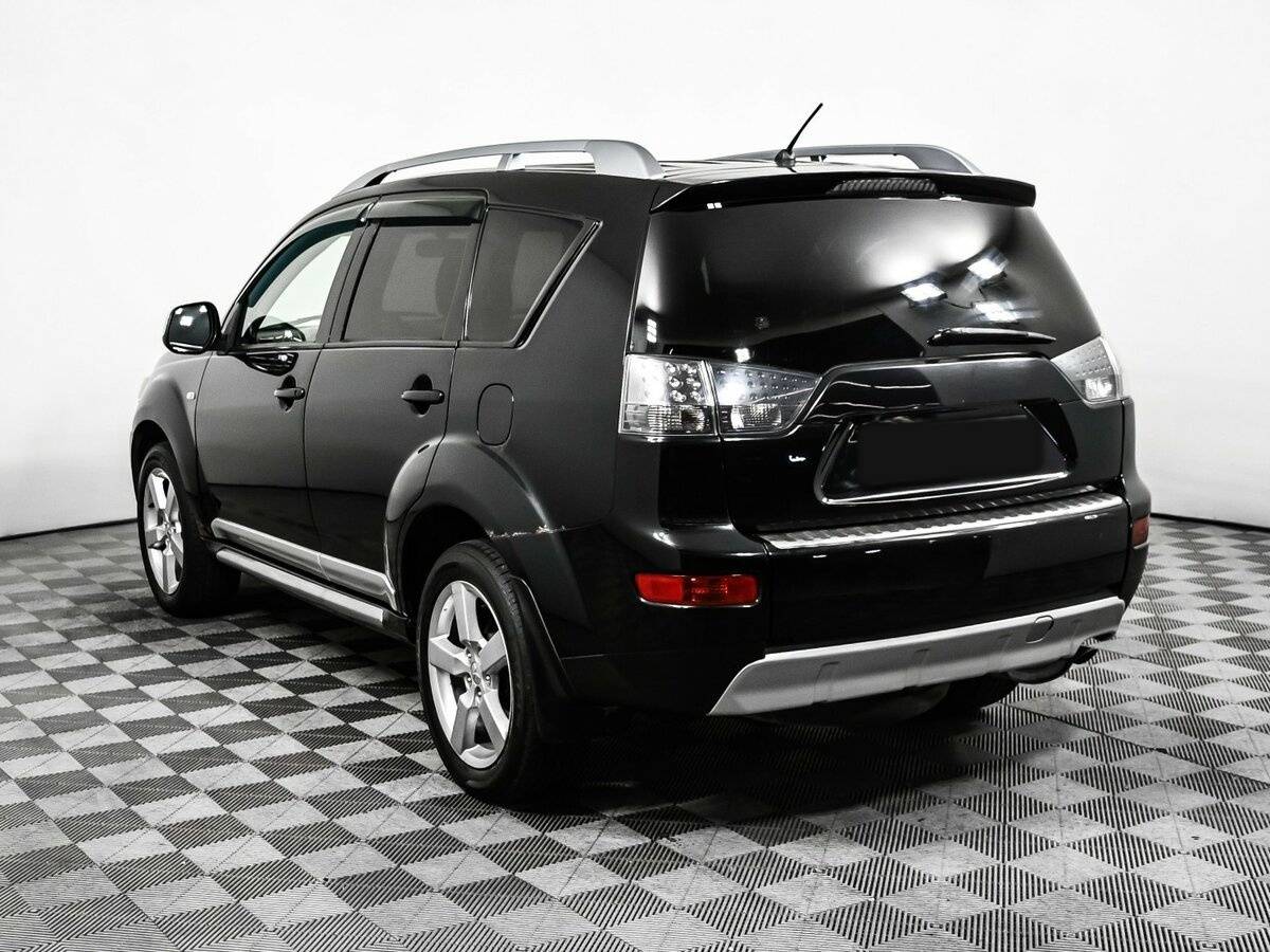 Mitsubishi Outlander, 2008 - 300 665 км. | Фото №7