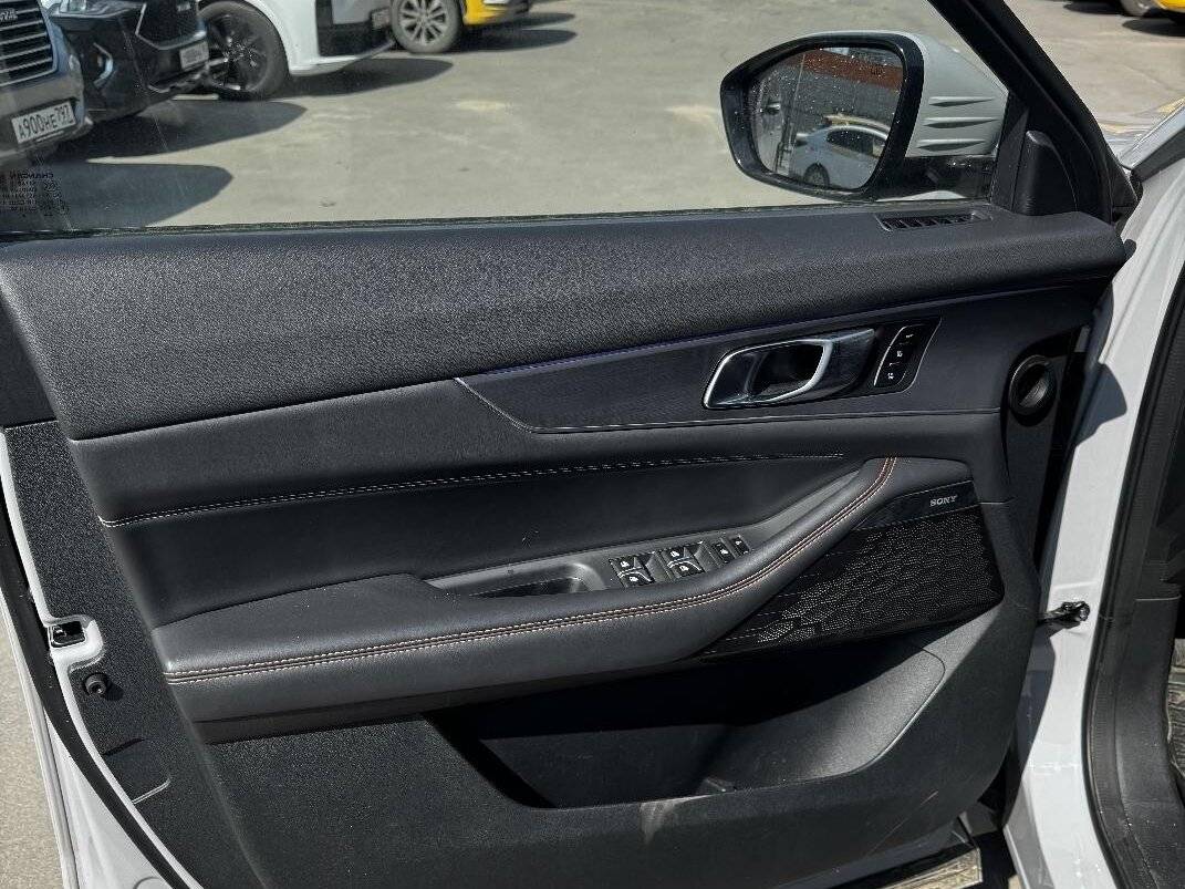 Changan UNI-K, 2024 Фото №9