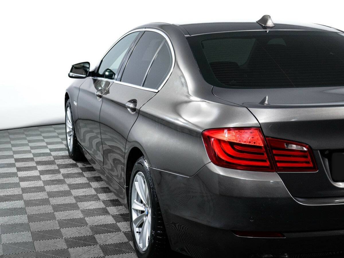 BMW 5 серии 528i, 2012 Фото №19