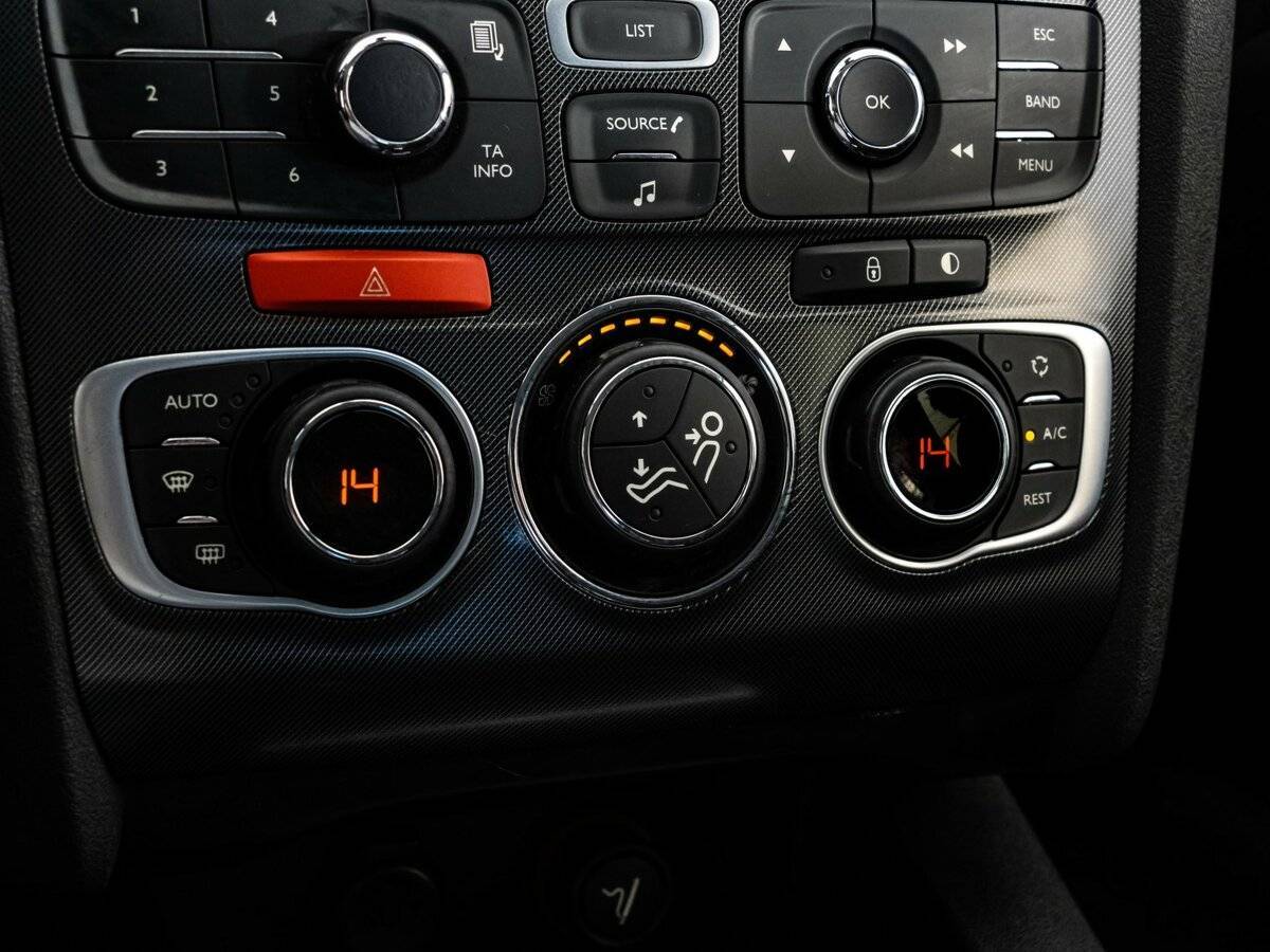 Citroen C4, 2011 Фото №15