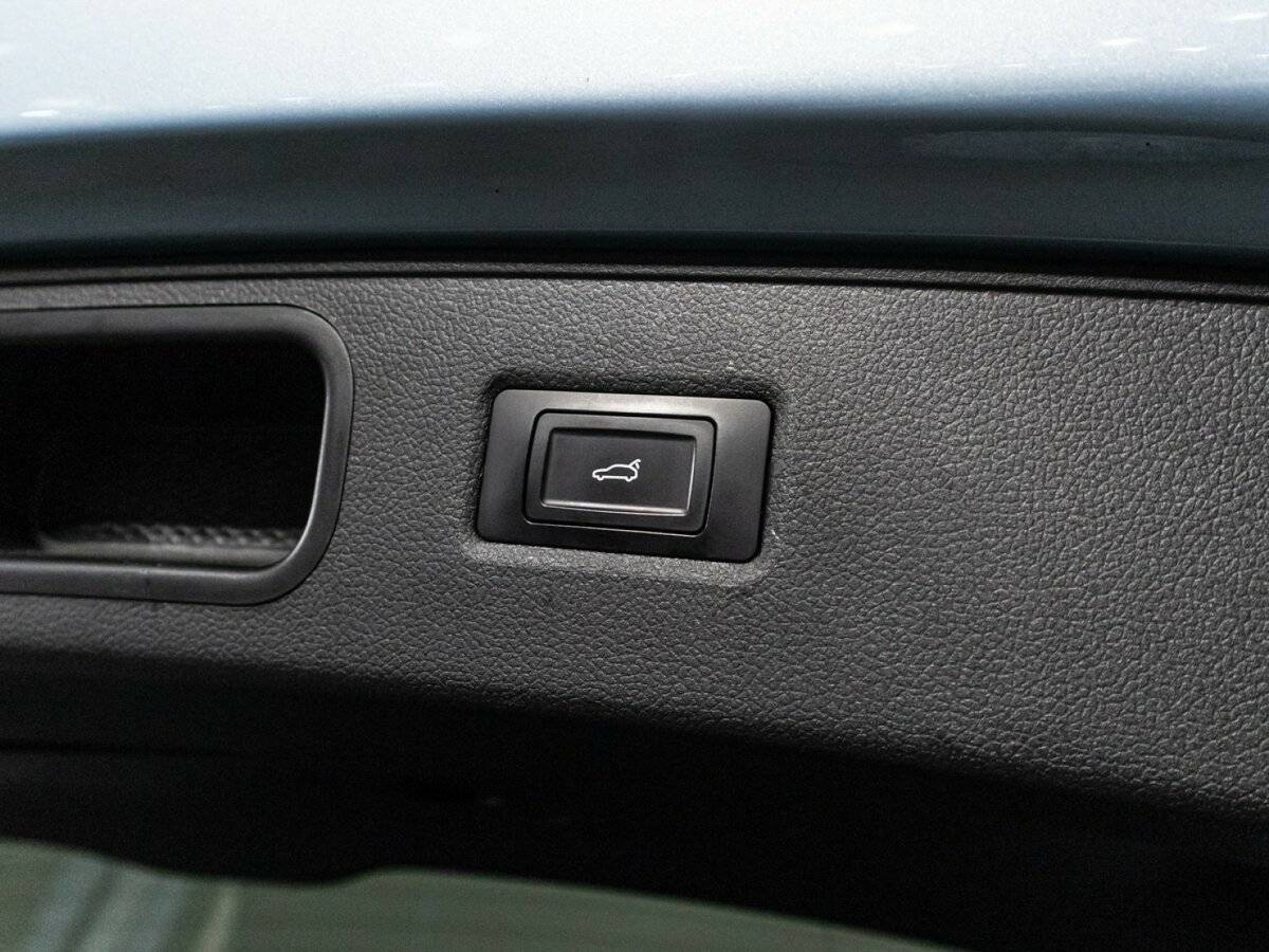 Voyah Free EVR, 2022 Фото №16