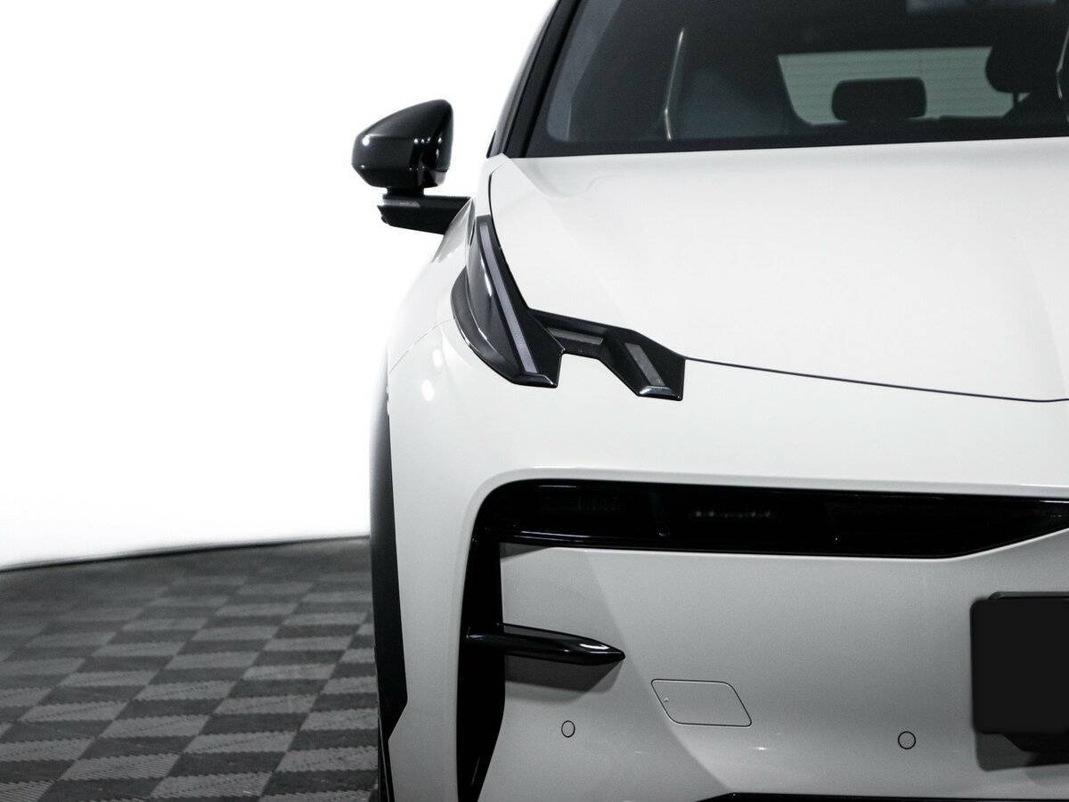 Zeekr X, 2023 Фото №16