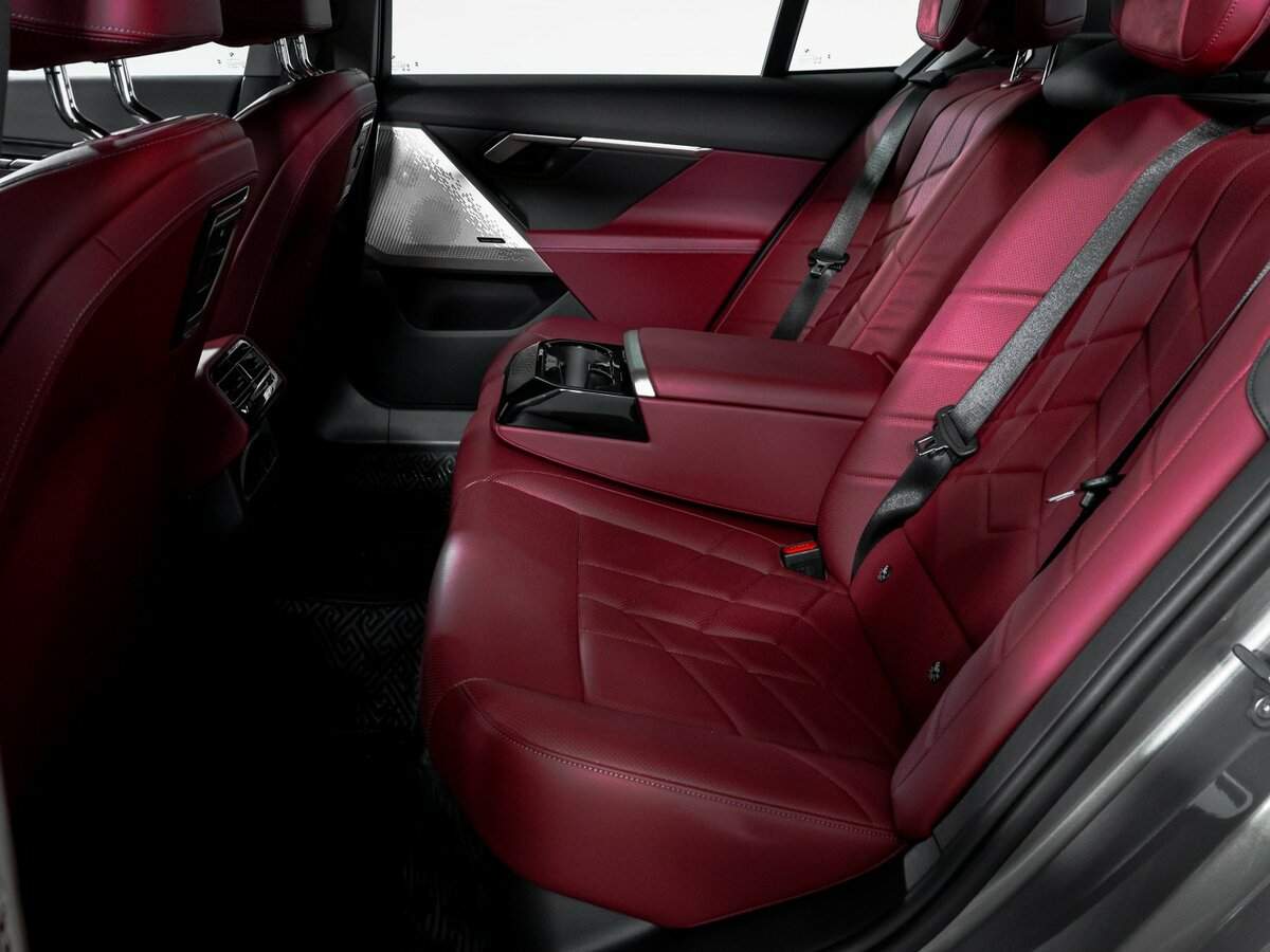 BMW 5 серии Long 530Li, 2024 Фото №10