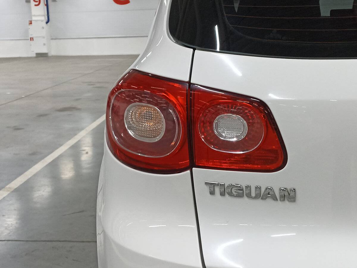 Volkswagen Tiguan, 2010 Фото №9