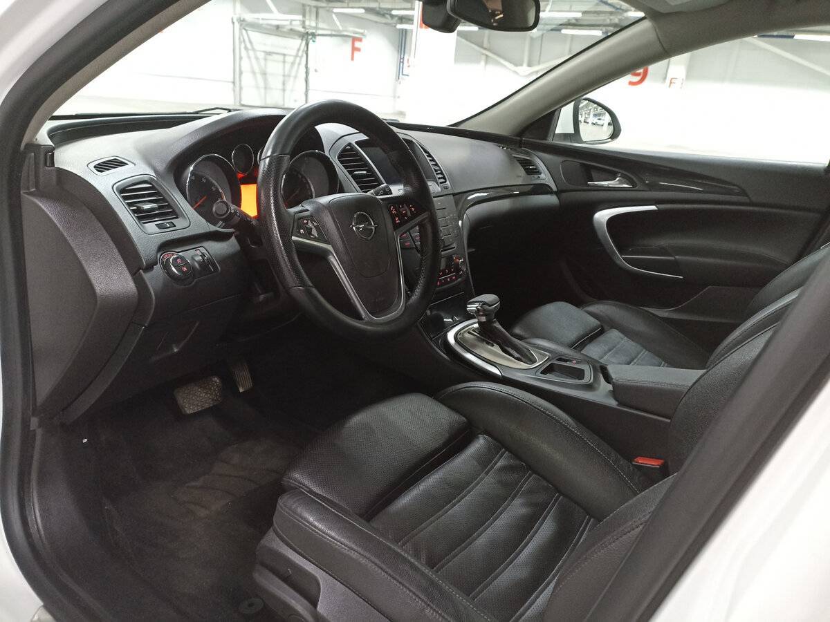 Opel Insignia, 2011 Фото №16