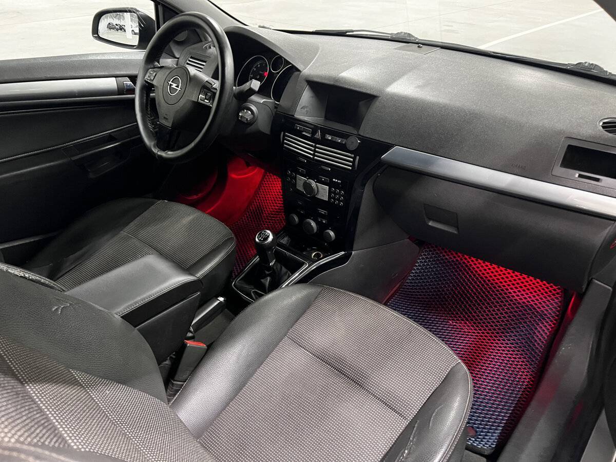 Opel Astra GTC, 2008 Фото №11