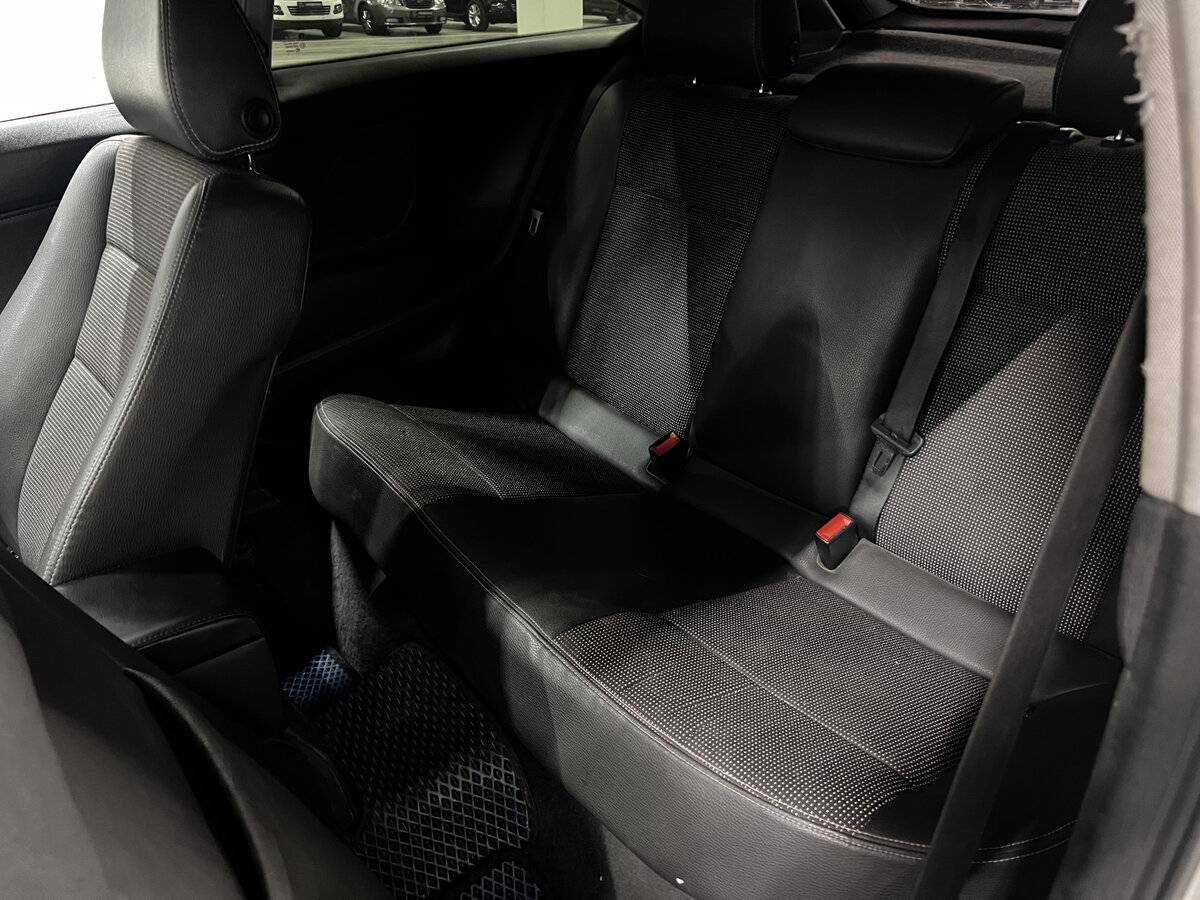 Opel Astra GTC, 2008 Фото №12