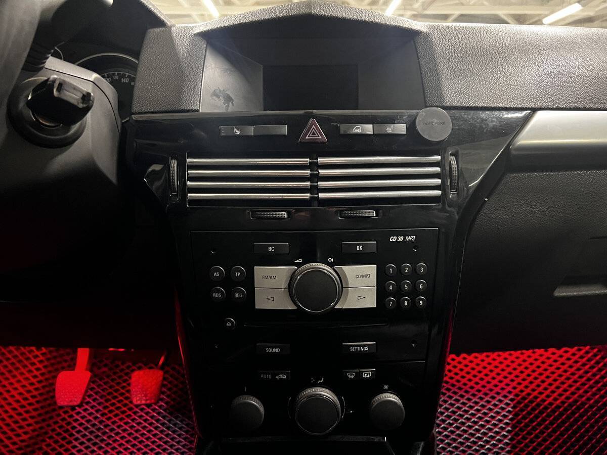 Opel Astra GTC, 2008 Фото №15