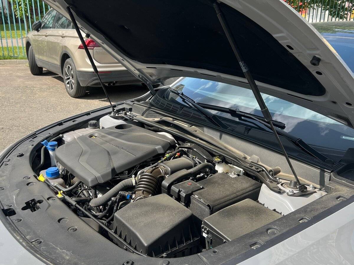 Changan UNI-V, 2024 Фото №13