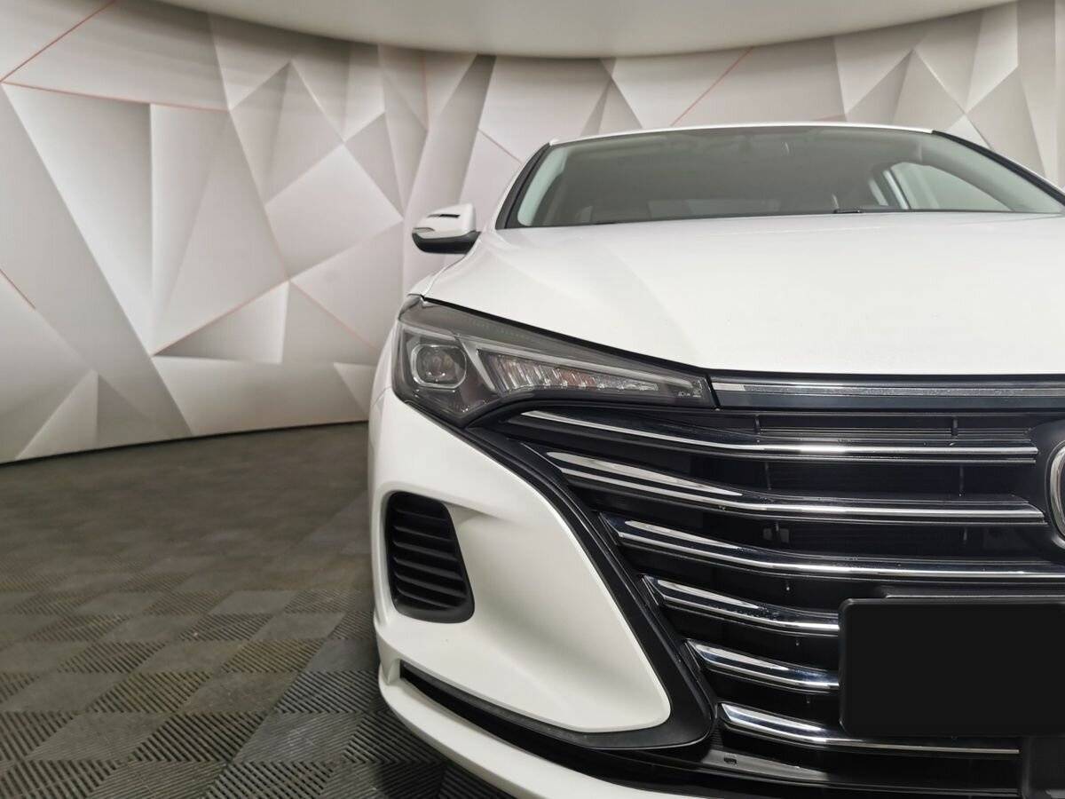 Changan Eado Plus, 2023 Фото №9