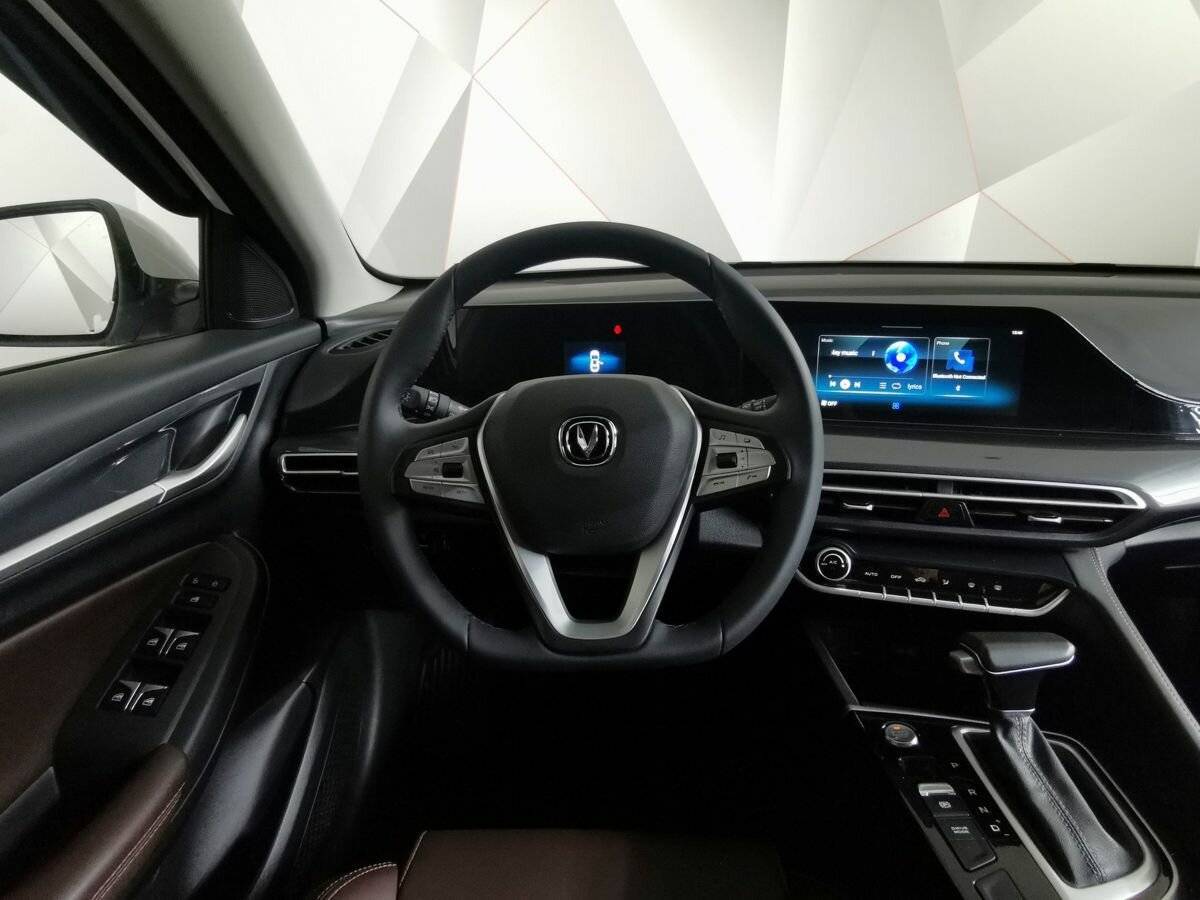 Changan Eado Plus, 2023 Фото №17