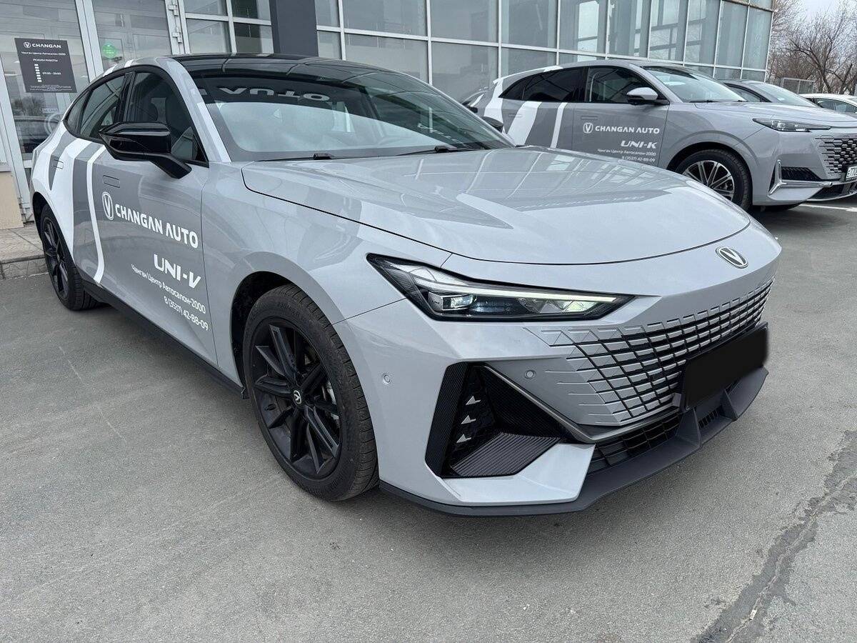 Changan UNI-V, 2023 - 4 397 км. | Фото №8