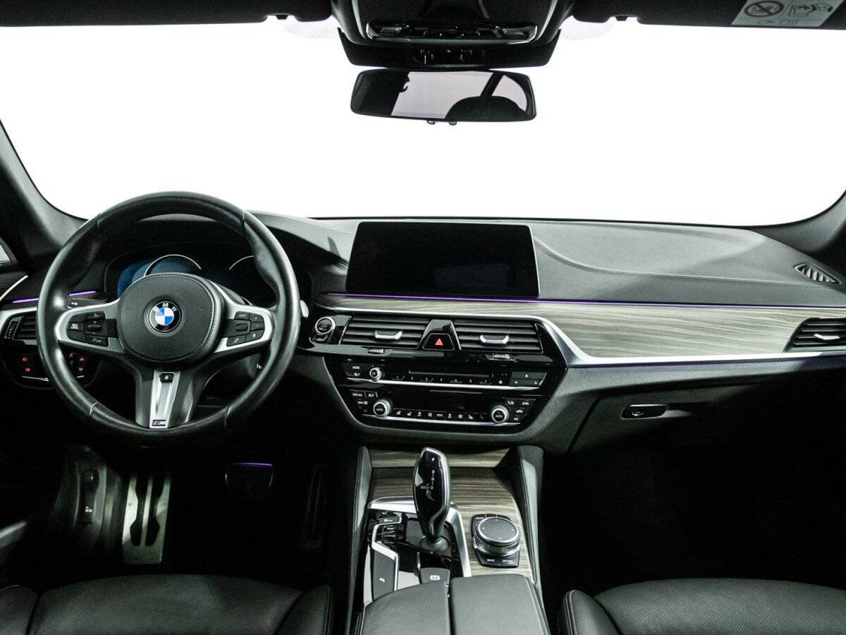 BMW 5 серии 530d xDrive, 2017 Фото №13